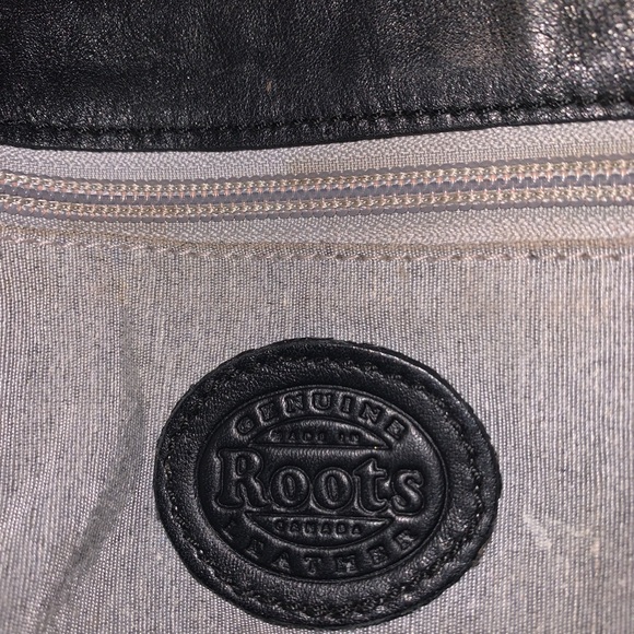 Roots | Little Andie Crossbody - Picture 5 of 5